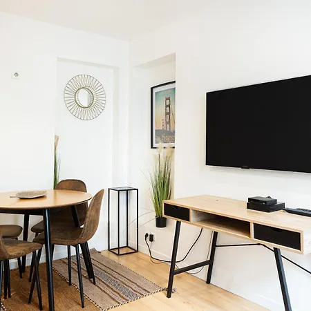 Lejlighed Center Republique *